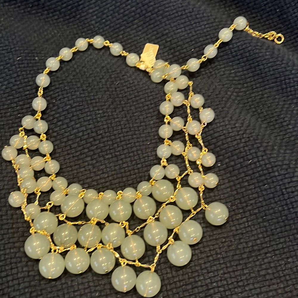 Brand new necklace